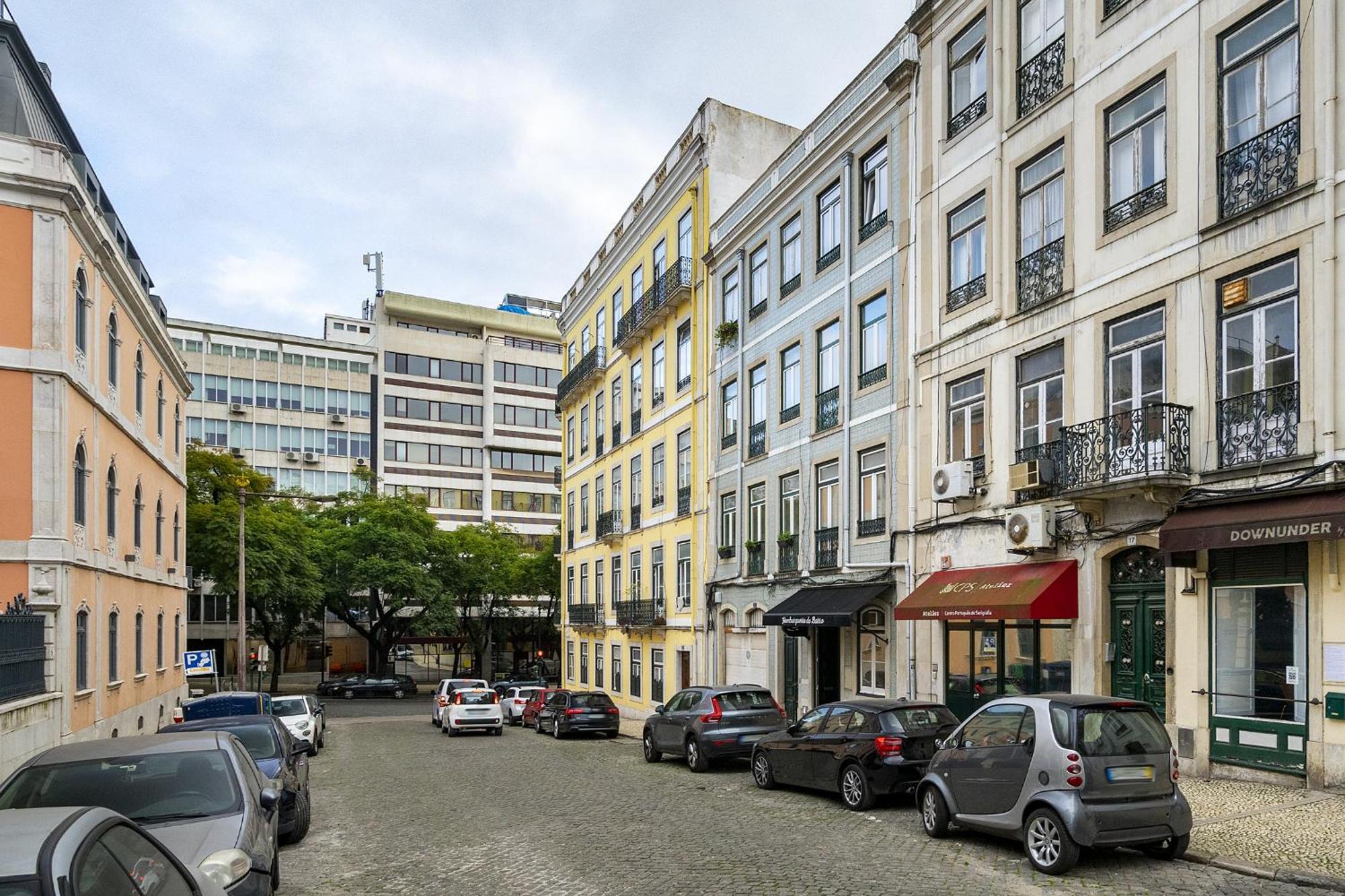 Whome Boho-chic Santos Apartment: Industriais 7 * Lisboa