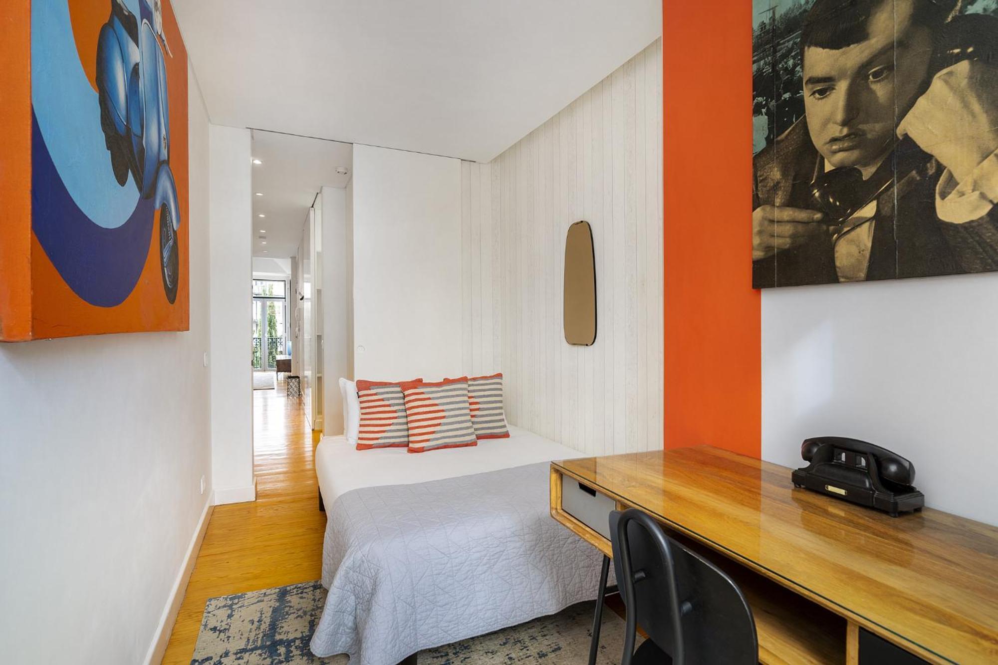 Whome Boho-chic Santos Apartment: Industriais 7 * Lisboa
