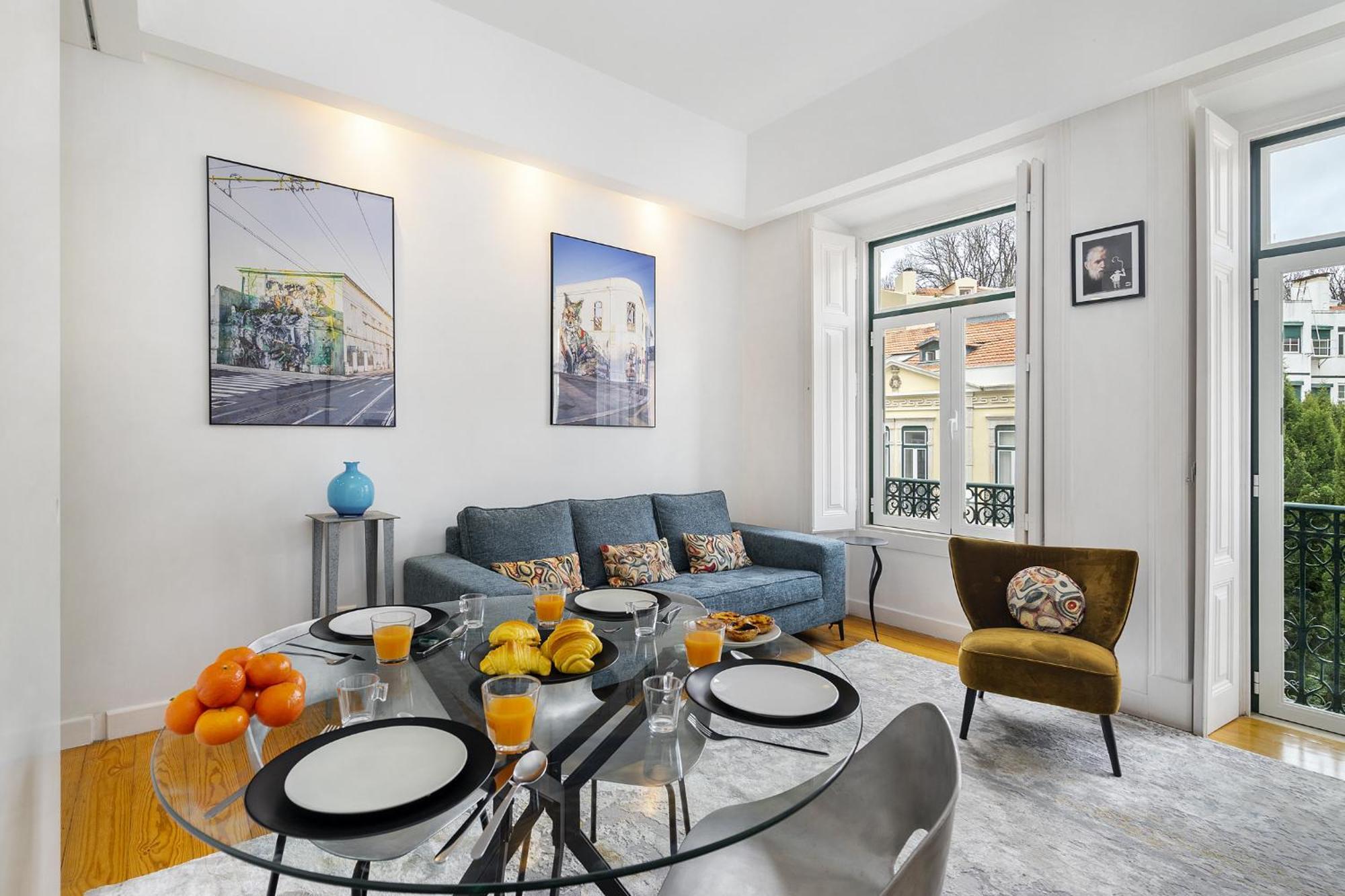 Whome Boho-chic Santos Apartment: Industriais 7 Lisboa
